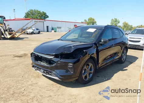 2023 Ford Escape St-Line from USA, damaged, VIN 1FMCU0MN5PUB19667